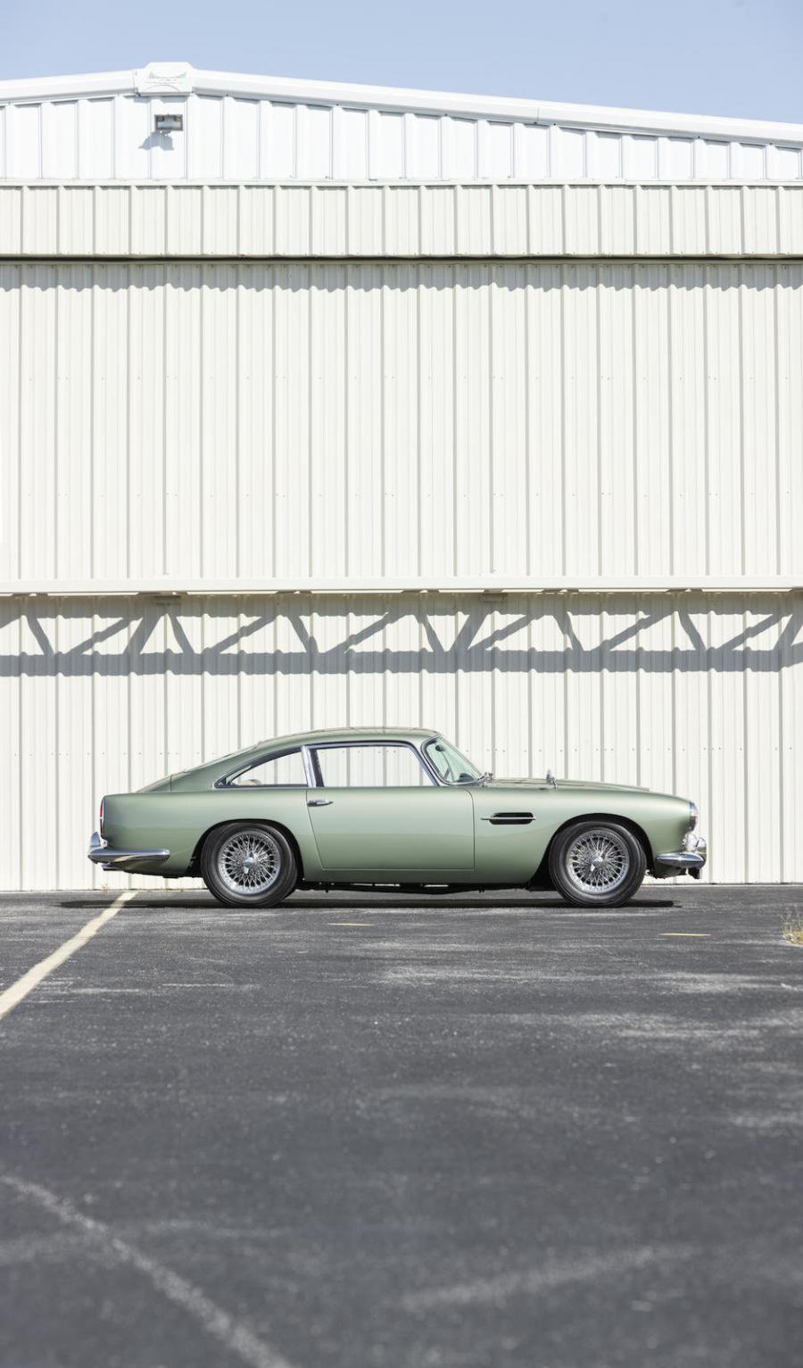  Aston Martin DB4 GT (Series IV) 1962 года  (WW) (фото 20 из 54)